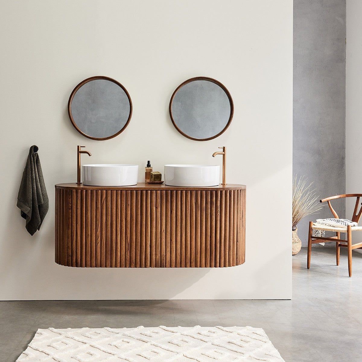 1645-miroir_en_mindi_massif_finition_noyer_rond_o50_cm-04.jpg