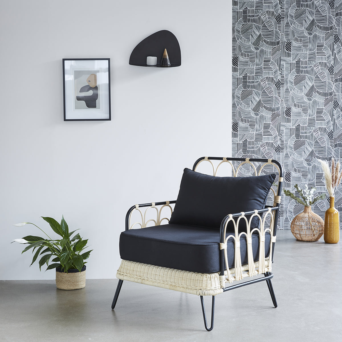 1088-fauteuil_en_rotin_et_metal-01.jpg