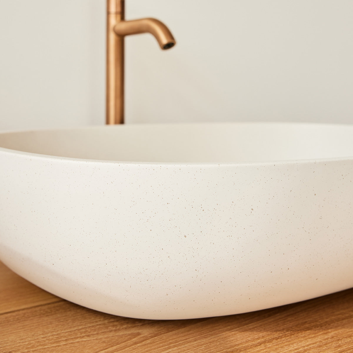1640-vasque_en_beton_beige_ovale_50_cm-03.jpg