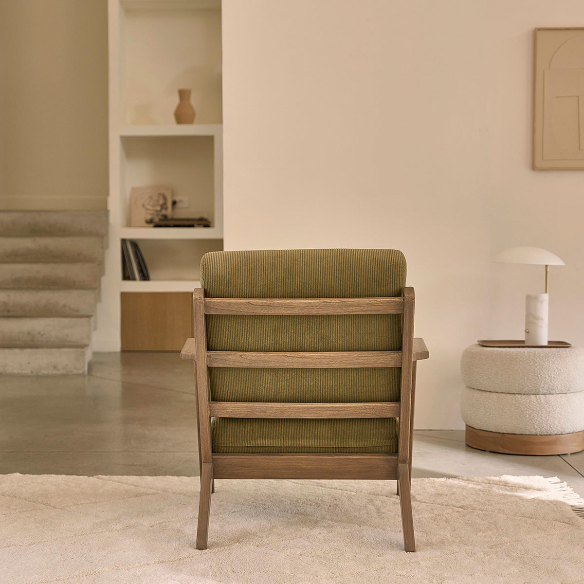 FAU0002-fauteuil_en_mindi_massif_fonce_et_velours_cotele_vert-04.jpg