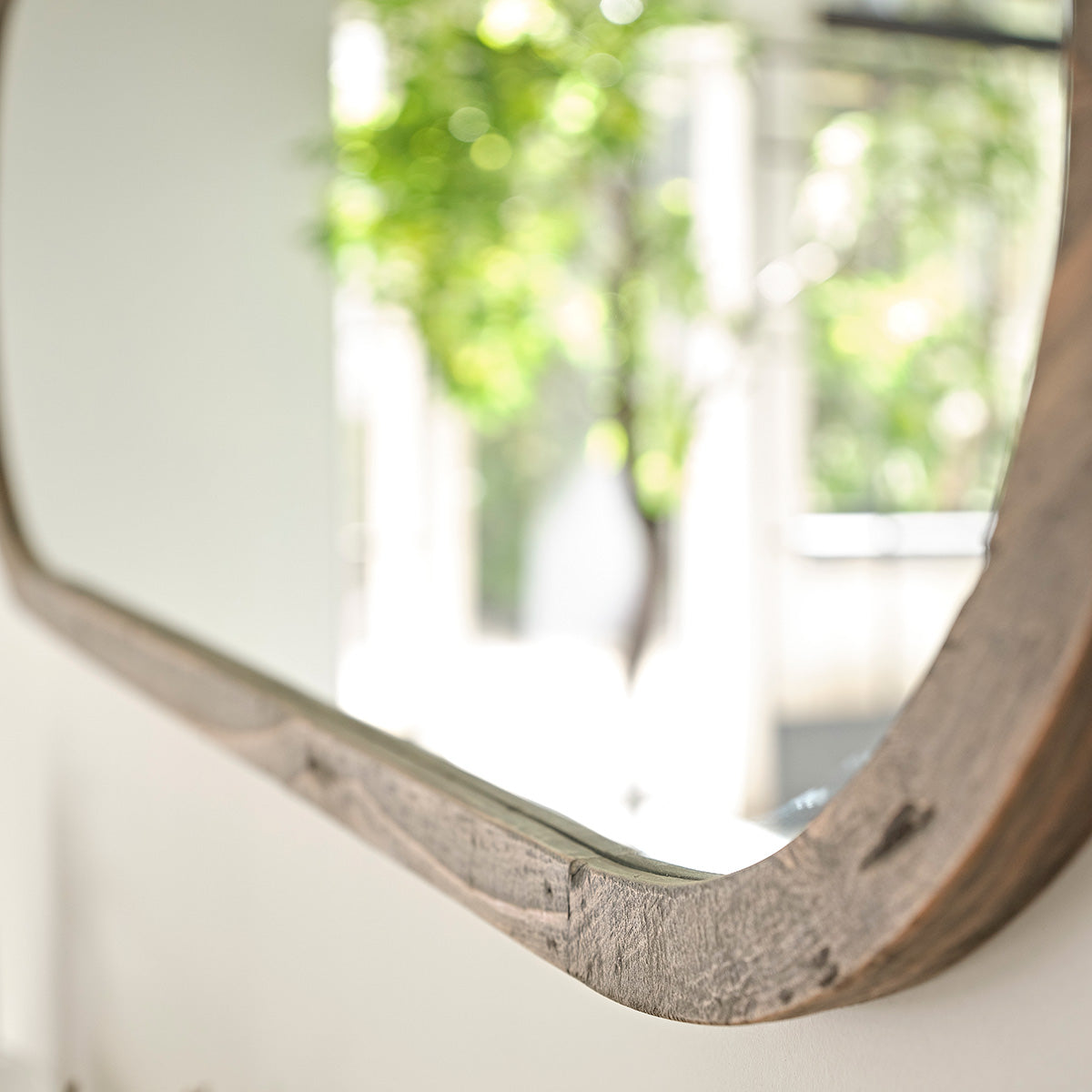 1124-miroir_en_bois_recycle_massif_oval_140x50_cm-04.jpg