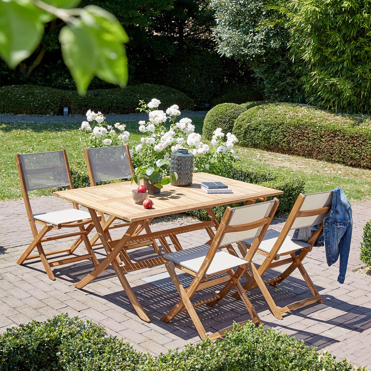 4010-table_de_jardin_en_acacia_massif_6_pers-06.jpg