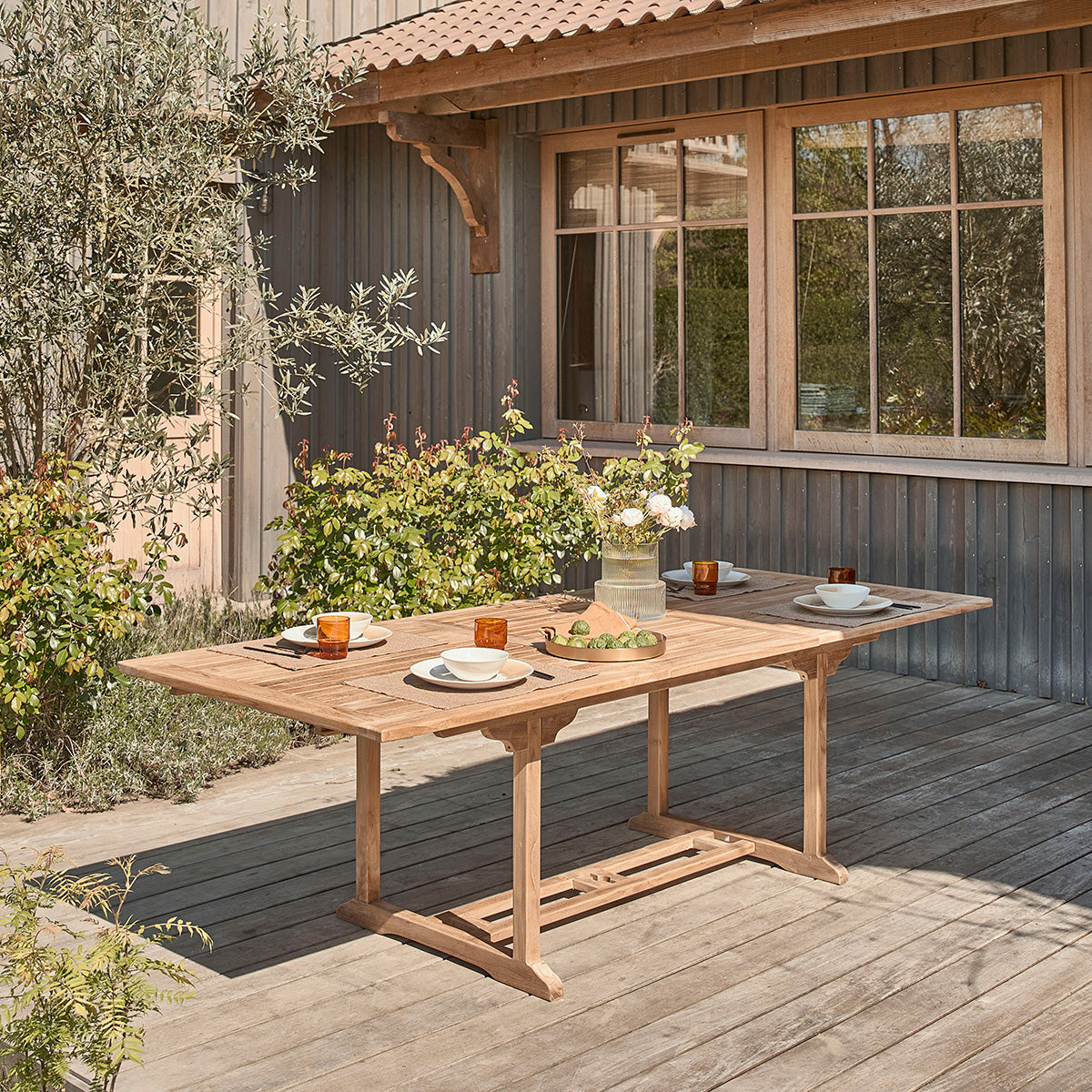 312-salon_de_jardin_en_teck_massif_extensible_8_10_pers-08.jpg