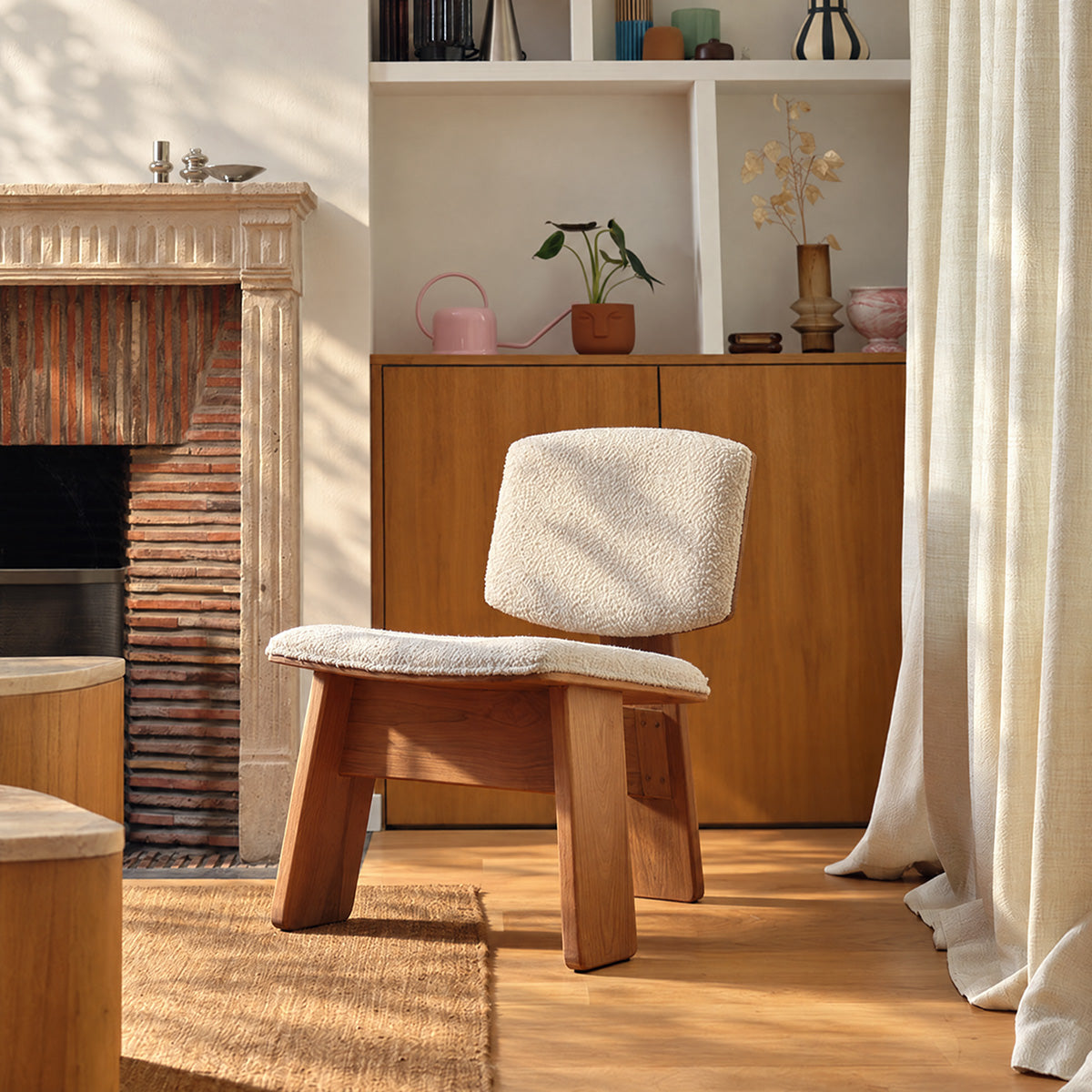 FAU0024-fauteuil_en_teck_massif_et_tissu_bouclette_ecru-01.jpg