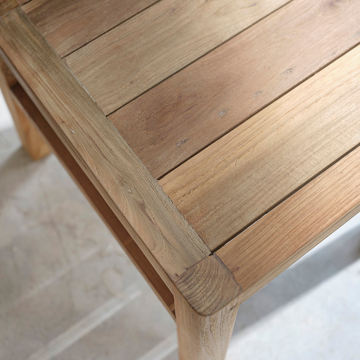971-lot_de_2_chaises_en_teck_massif_recycle-03.jpg