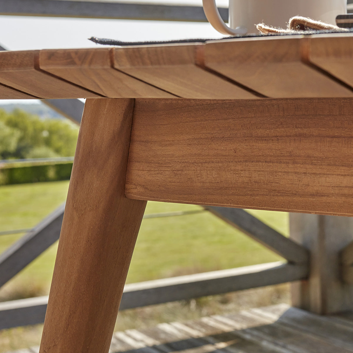 24-table_de_jardin_en_teck_massif_4_6_pers-03.jpg