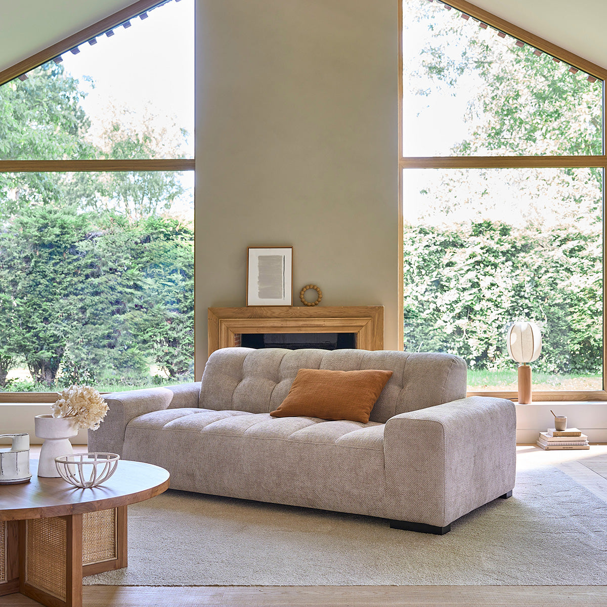 CAN0001-canape_droit_3_places_en_velours_tresse_beige-03.jpg