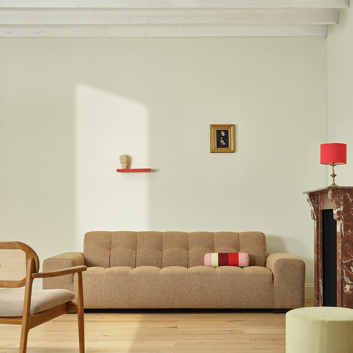 CAN0028-canape_droit_4_places_en_tissu_texture_marron_clair_chine-01.jpg