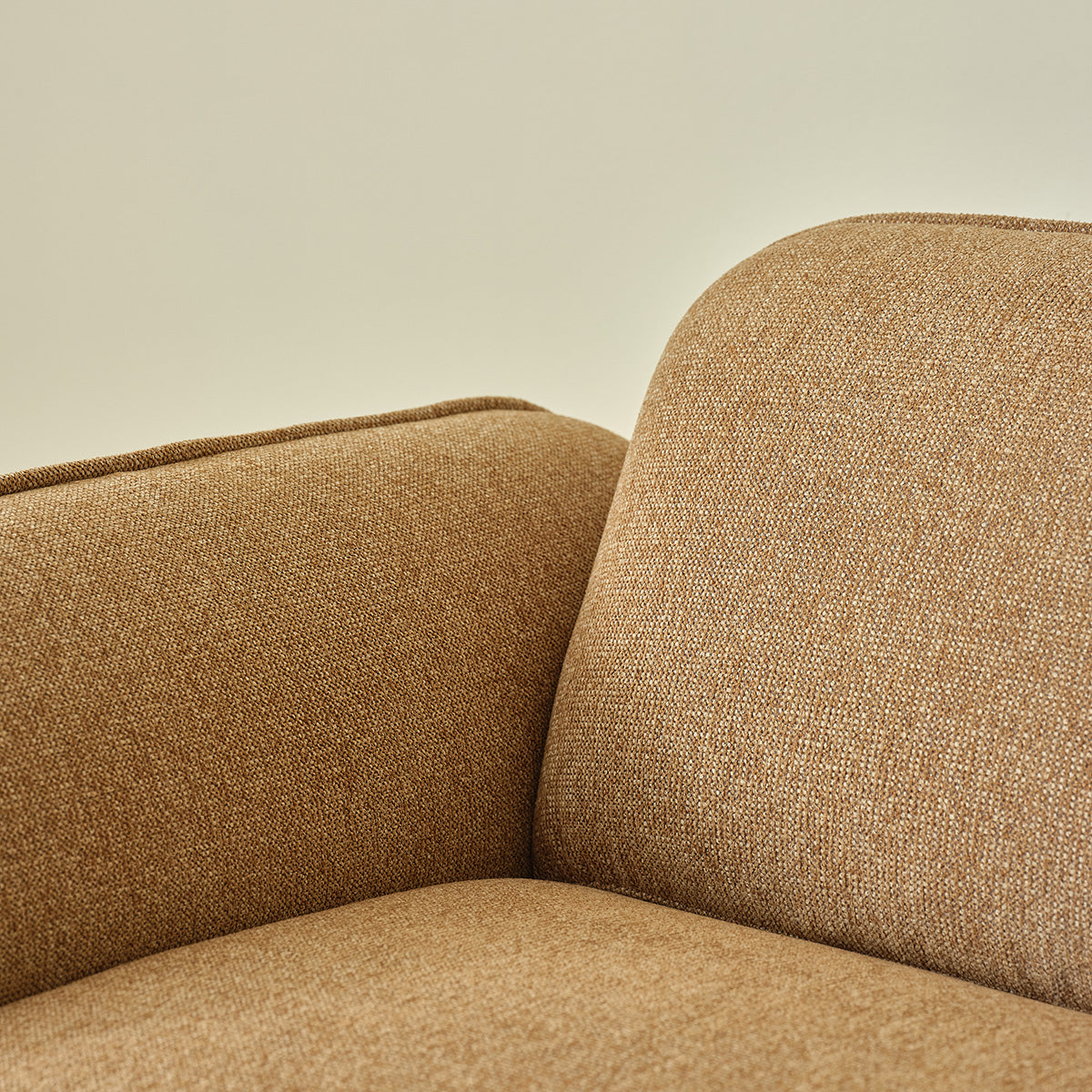 CAN0031-canape_droit_3_places_en_tissu_texture_marron_clair_chine-05.jpg