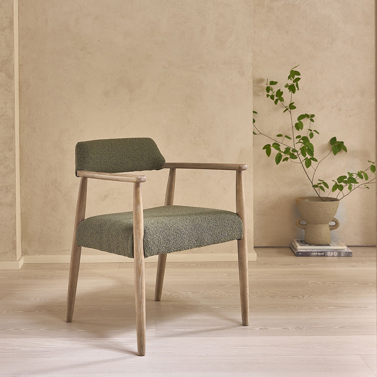 CHA0011-chaise_en_chene_et_tissu_bouclette_kaki-01.jpg