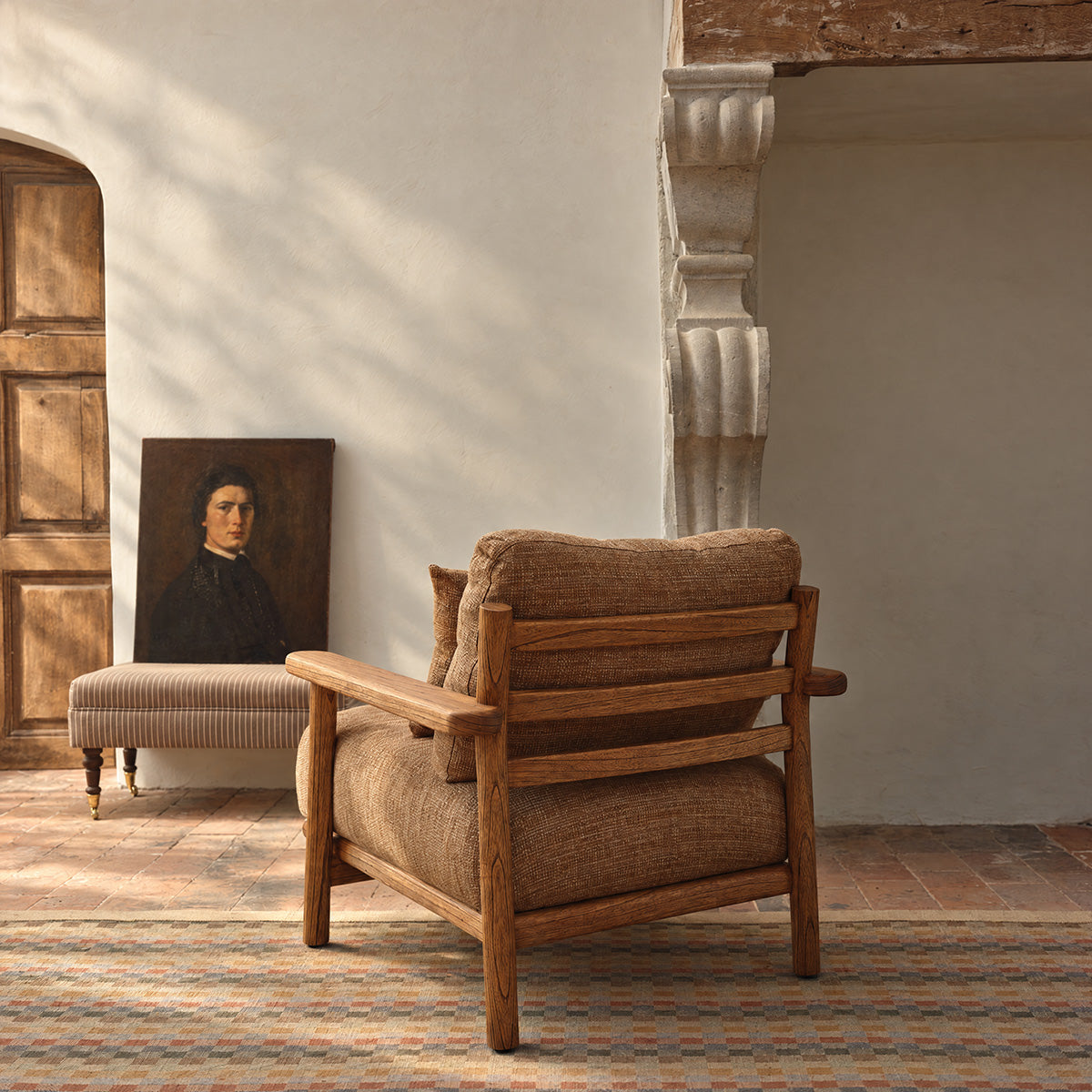 FAU0023-fauteuil_en_mindi_massif_patine_et_tissu_cappuccino-04.jpg