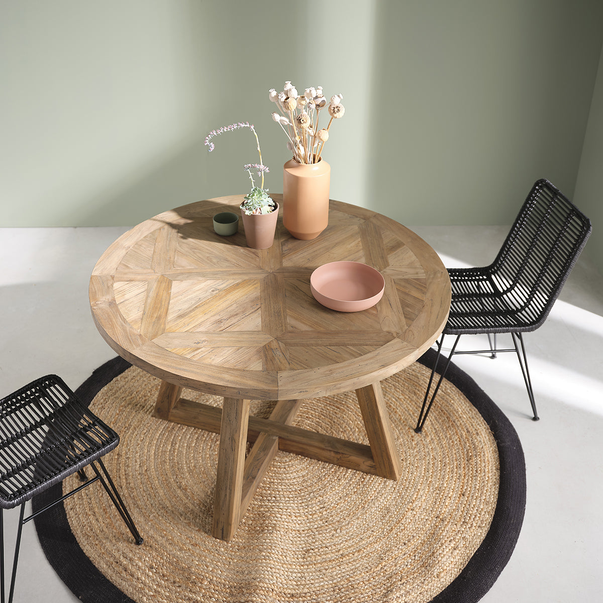 CARGO - Tisch aus recyceltem Teakholz massiv, 4 Sitze