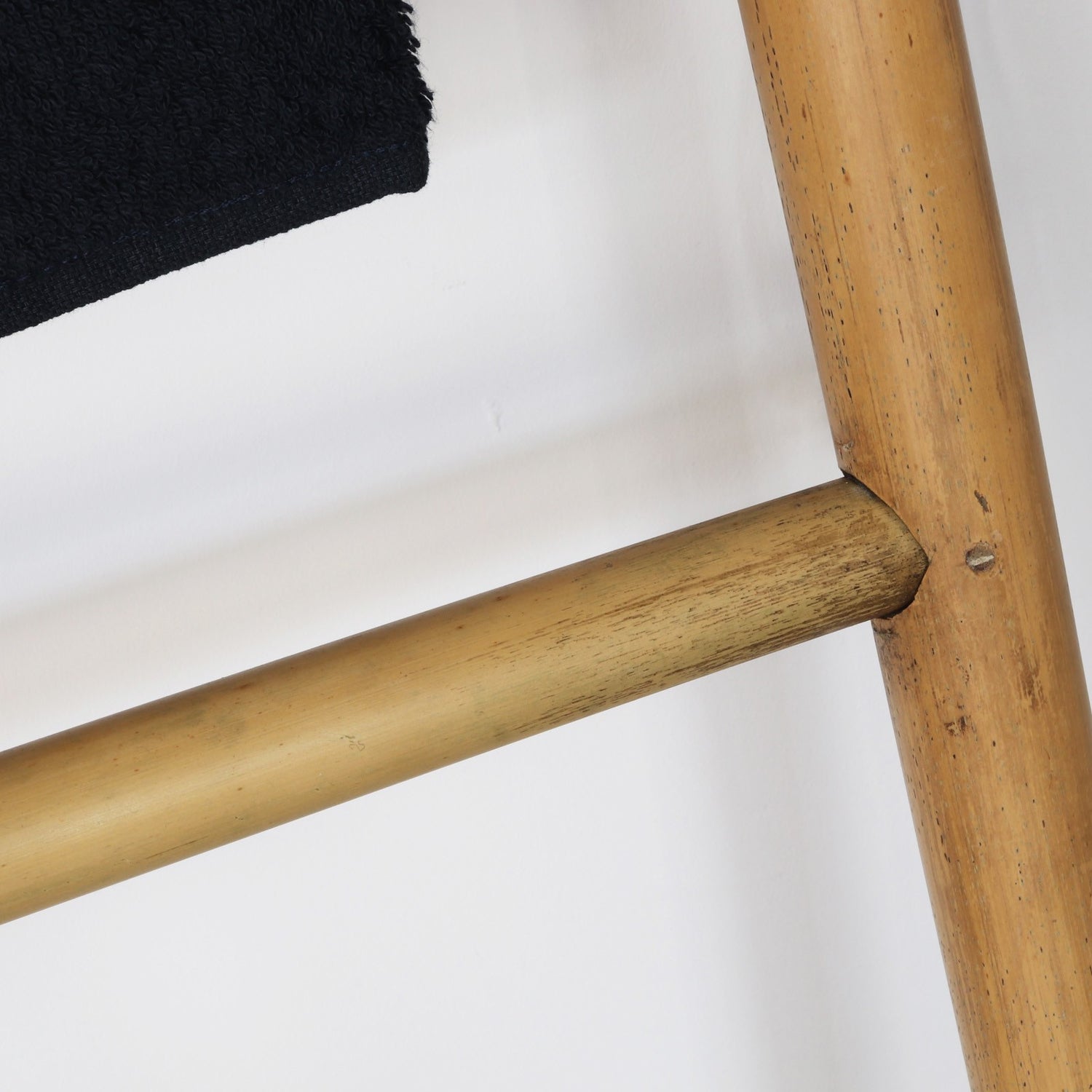 CLARA - Handtuchhalter- Leiter BAMBOU