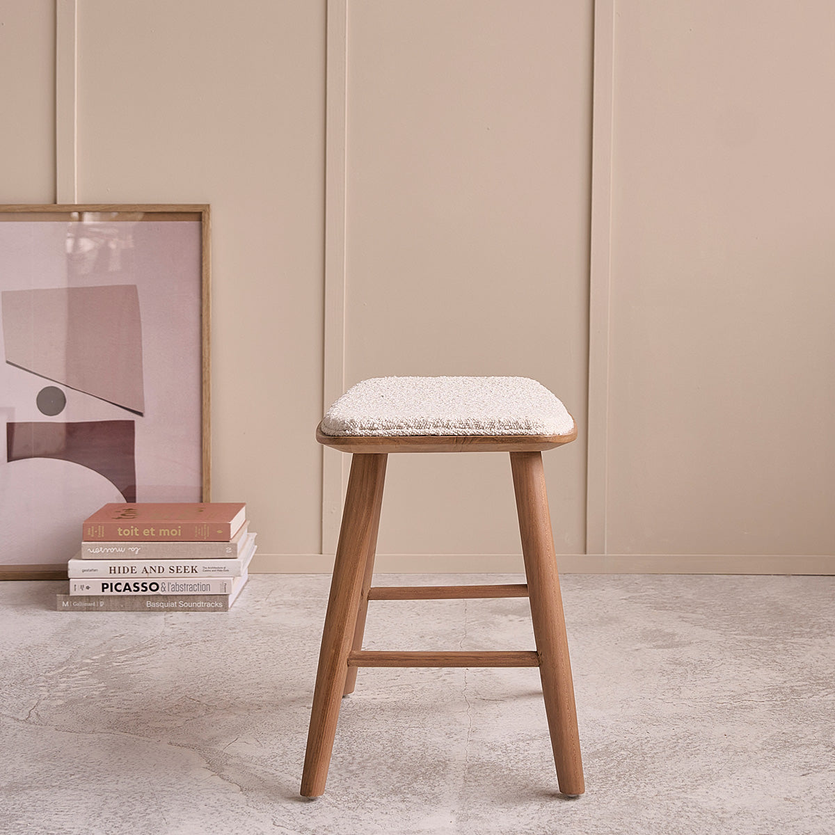 AMBRE - Tabouret en teck massif assise bouclette 45 cm