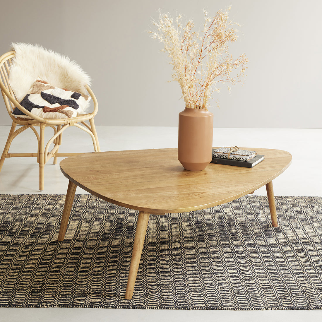 ODDA - Table basse en mindi massif 120 cm