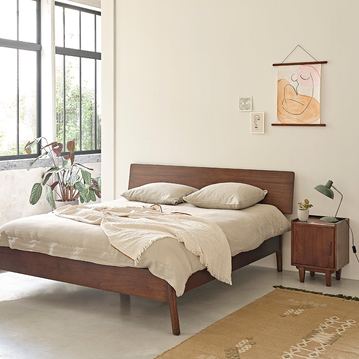 VINTAGE - Bett aus massivem Mindi 160 cm, mit Lattenrost