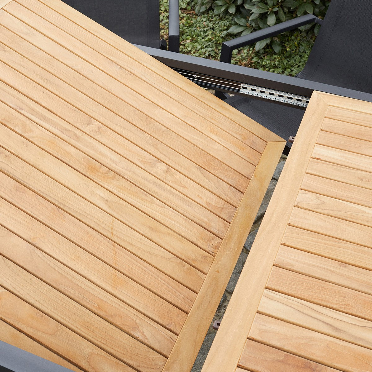 BALITECK - Salon de jardin en teck massif 6/10 pers.