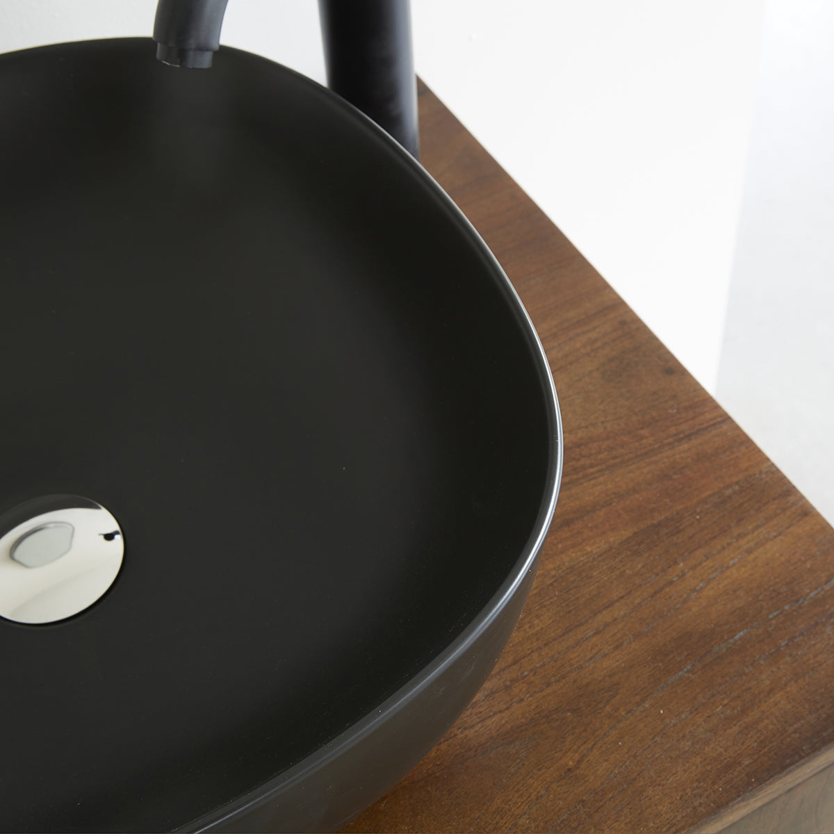 IRIS - Vasque en céramique noire Ø41 cm