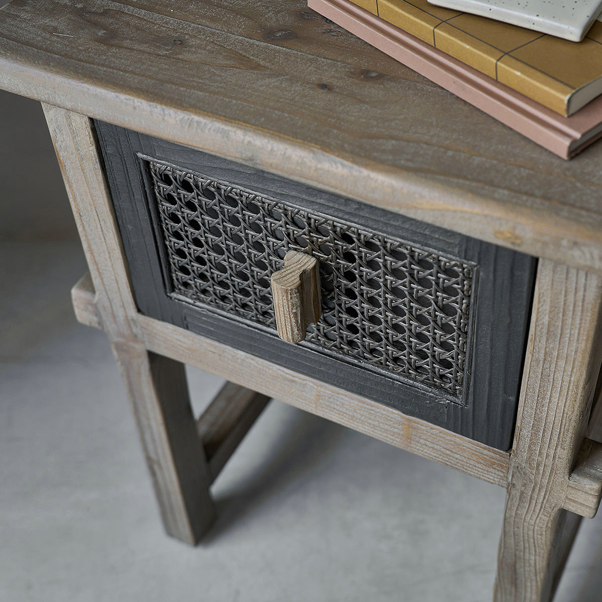 JUNKO - Comodino in legno massello riciclato 45 cm