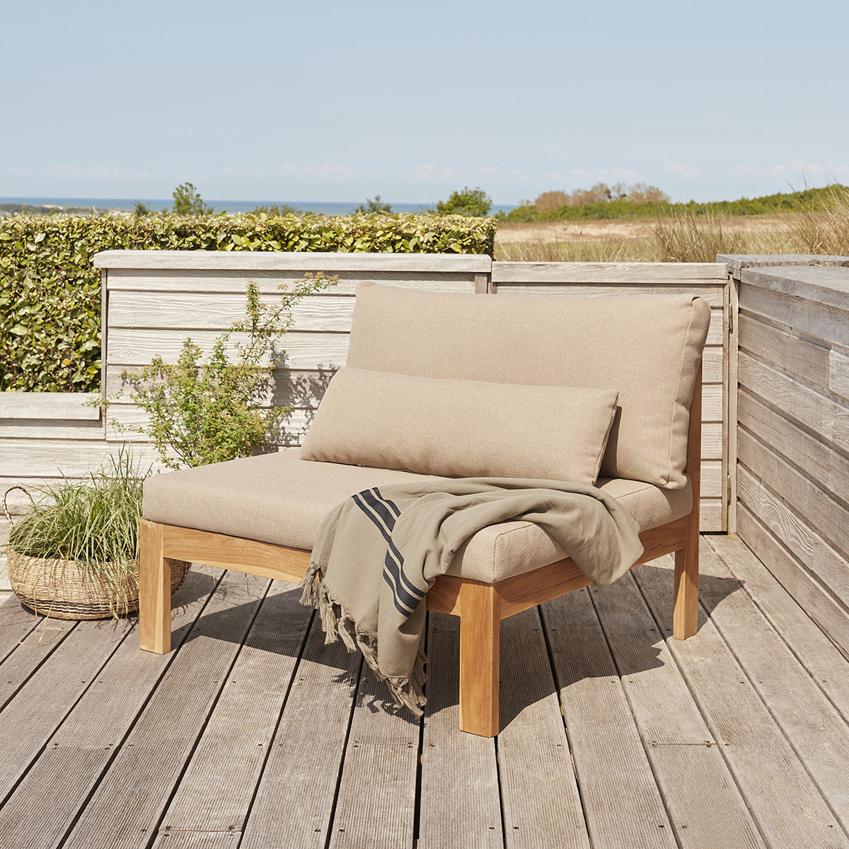 PALMA - Salon de jardin en teck massif taupe