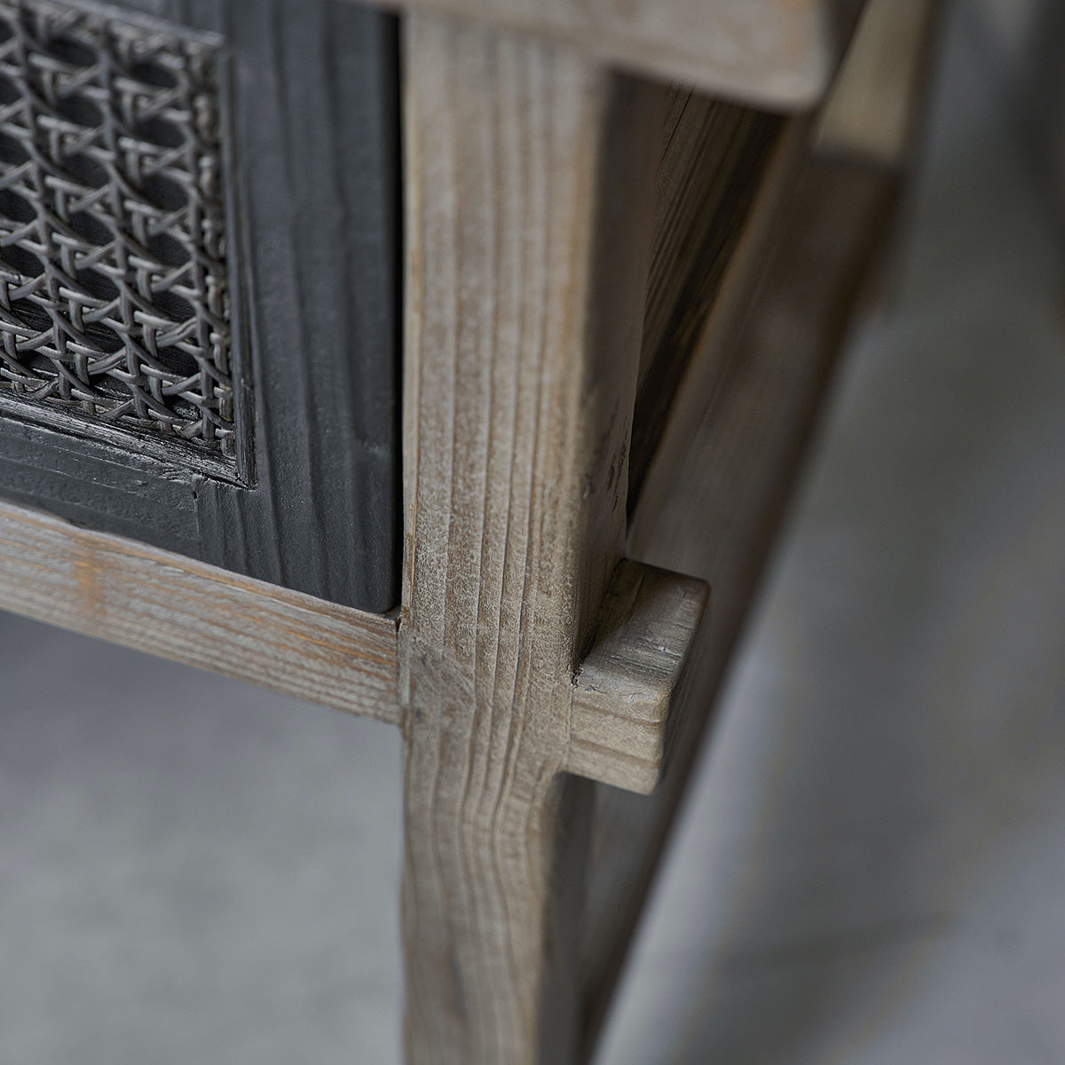 JUNKO - Comodino in legno massello riciclato 45 cm