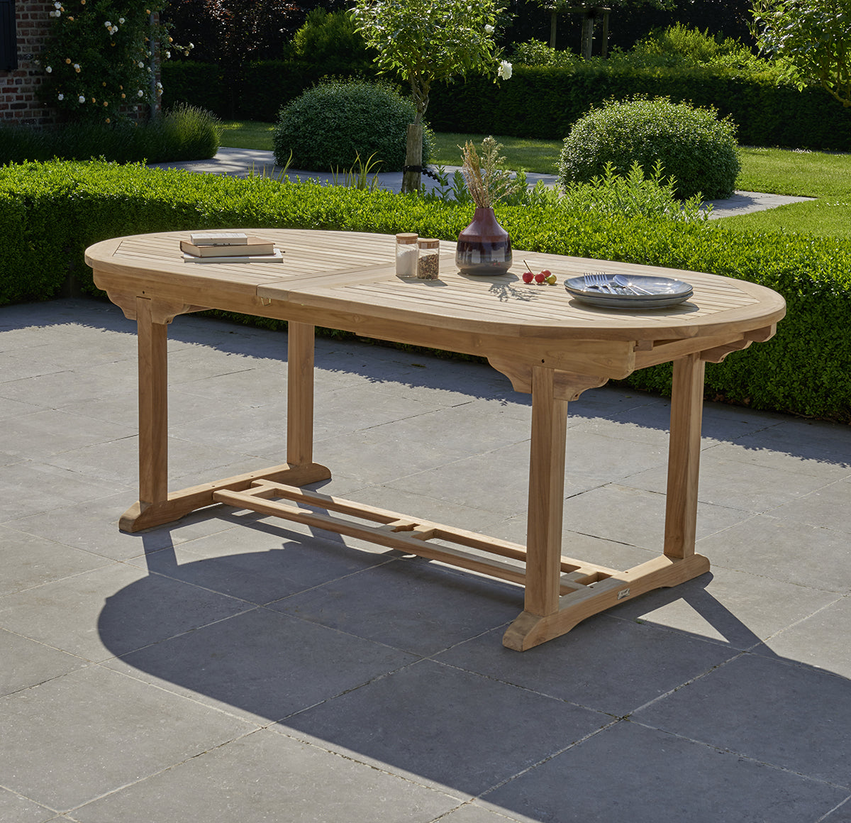 MIDLAND - Tavolo da giardino ovale allungabile in teak massello per 10/12 pers.