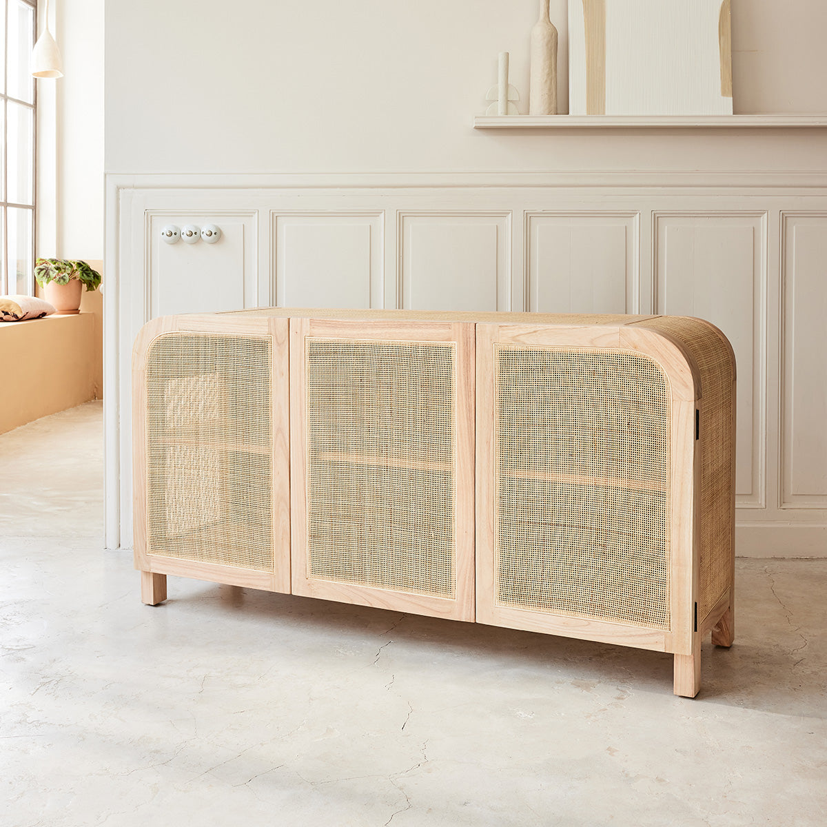 MAËL - Credenza in mindi massello e cannage 150 cm
