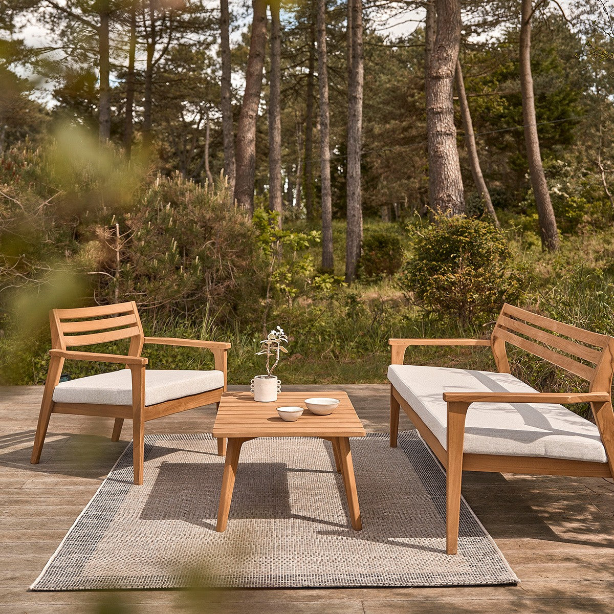 BARI - Table basse de jardin en teck massif