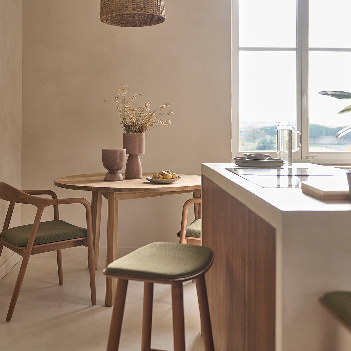 AMBRE - Sgabello in teak massello con seduta in velluto a coste 65 cm