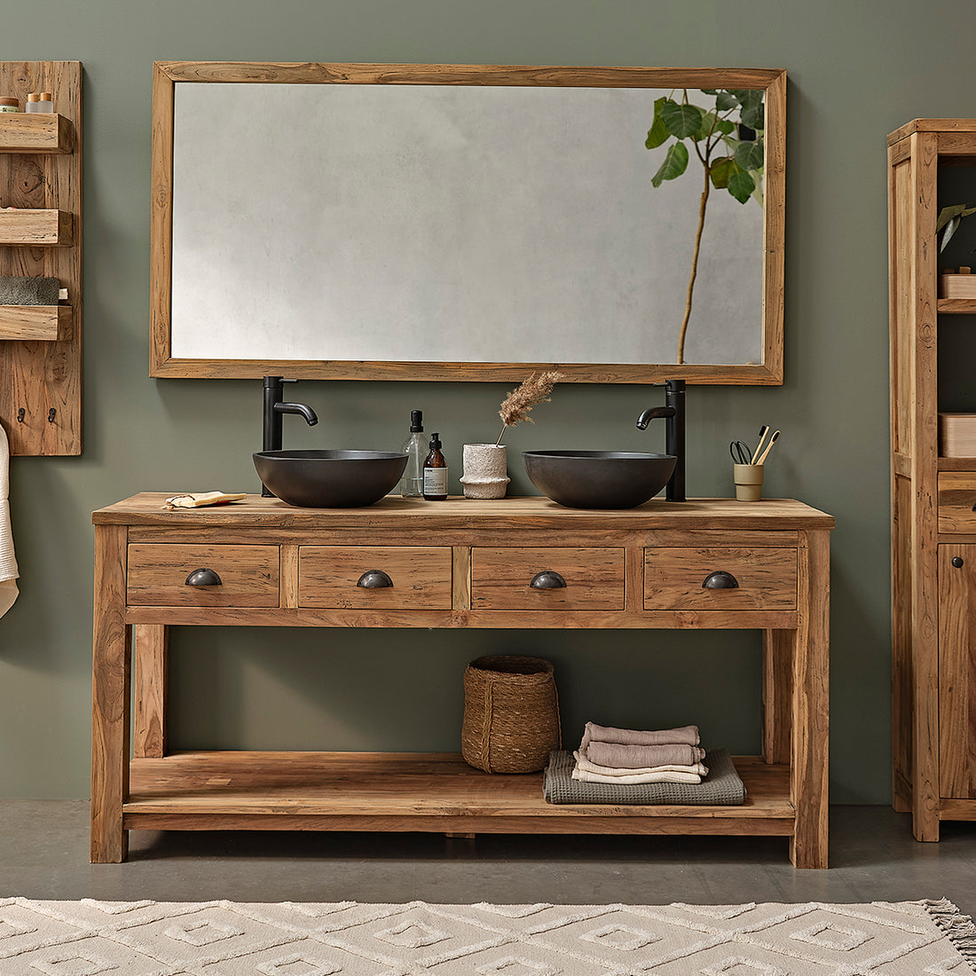 AUSTIN - Waschtischunterschrank aus massivem recyceltem Teakholz 165 cm