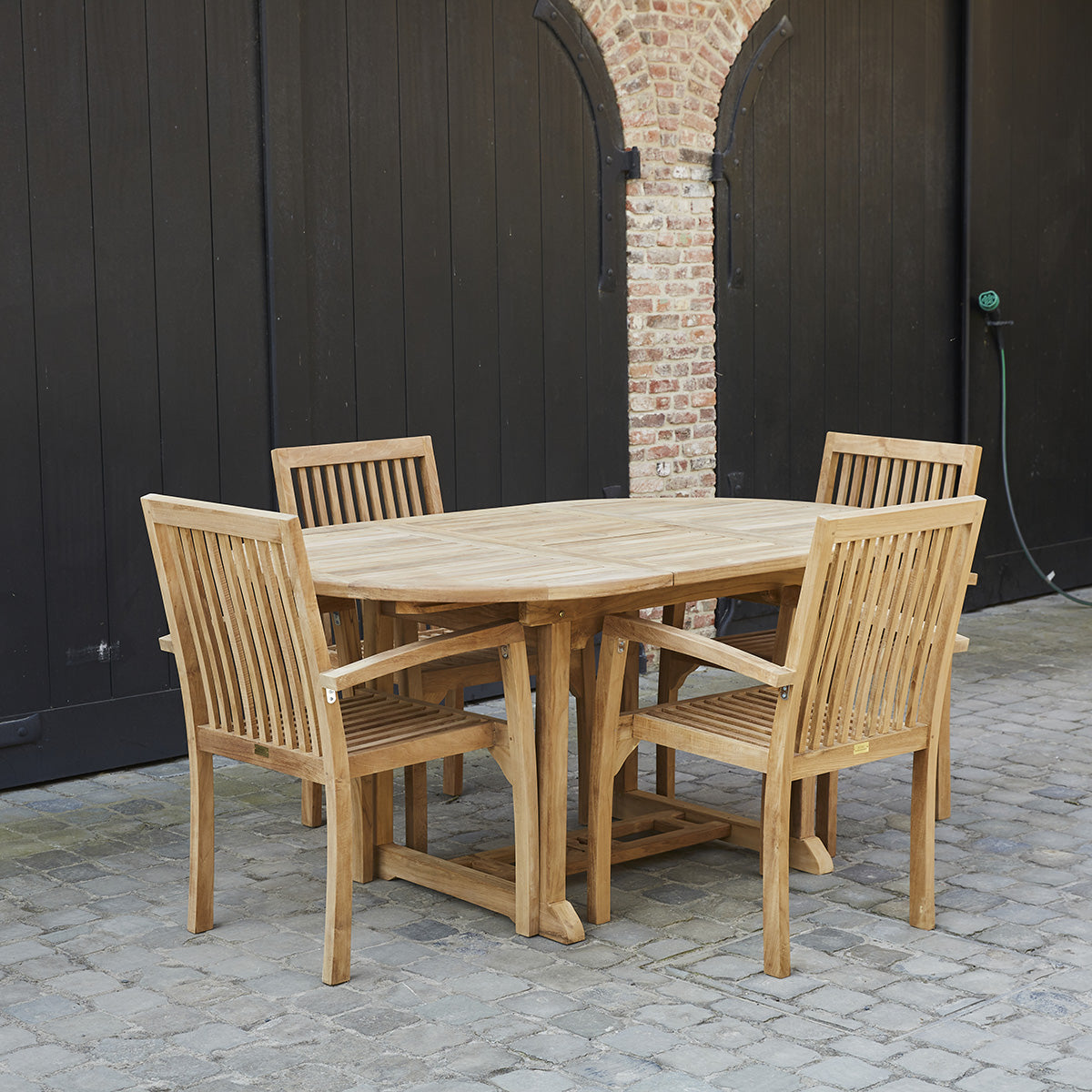 MIDLAND - Salon de jardin extensible en teck 4/6 pers.