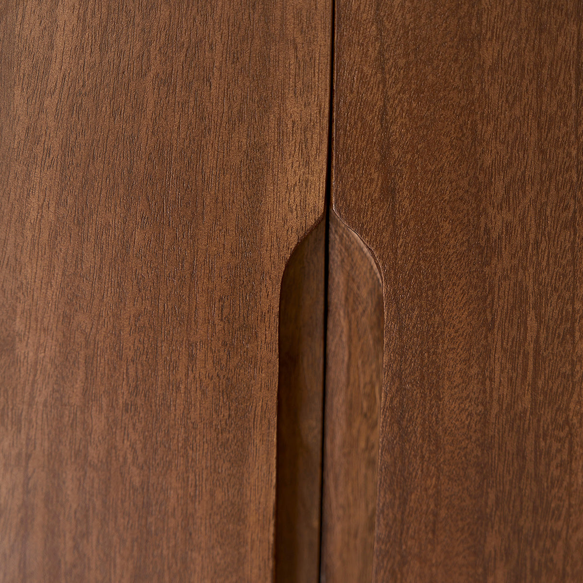 SOFIA - Schrank aus massivem Mangoholz, 120 cm