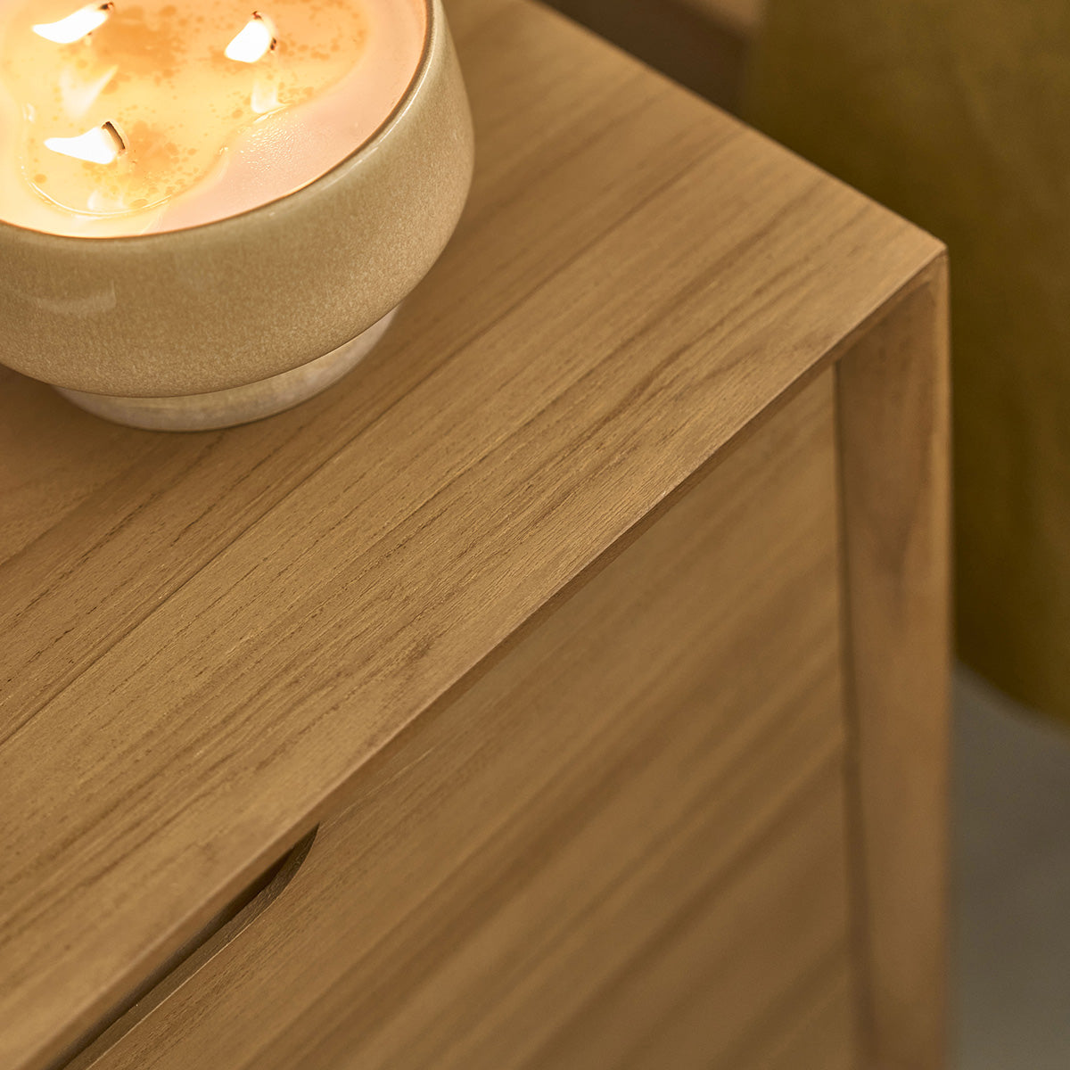 GUSTAVE - Table de chevet en teck massif 50 cm