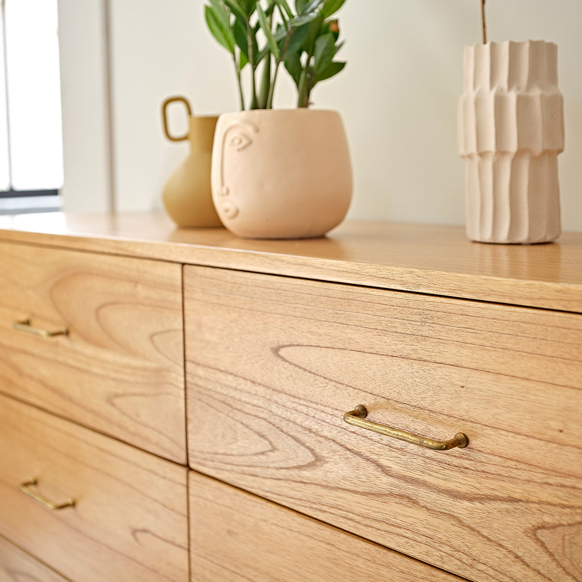 PIA - Commode en mindi massif 130 cm