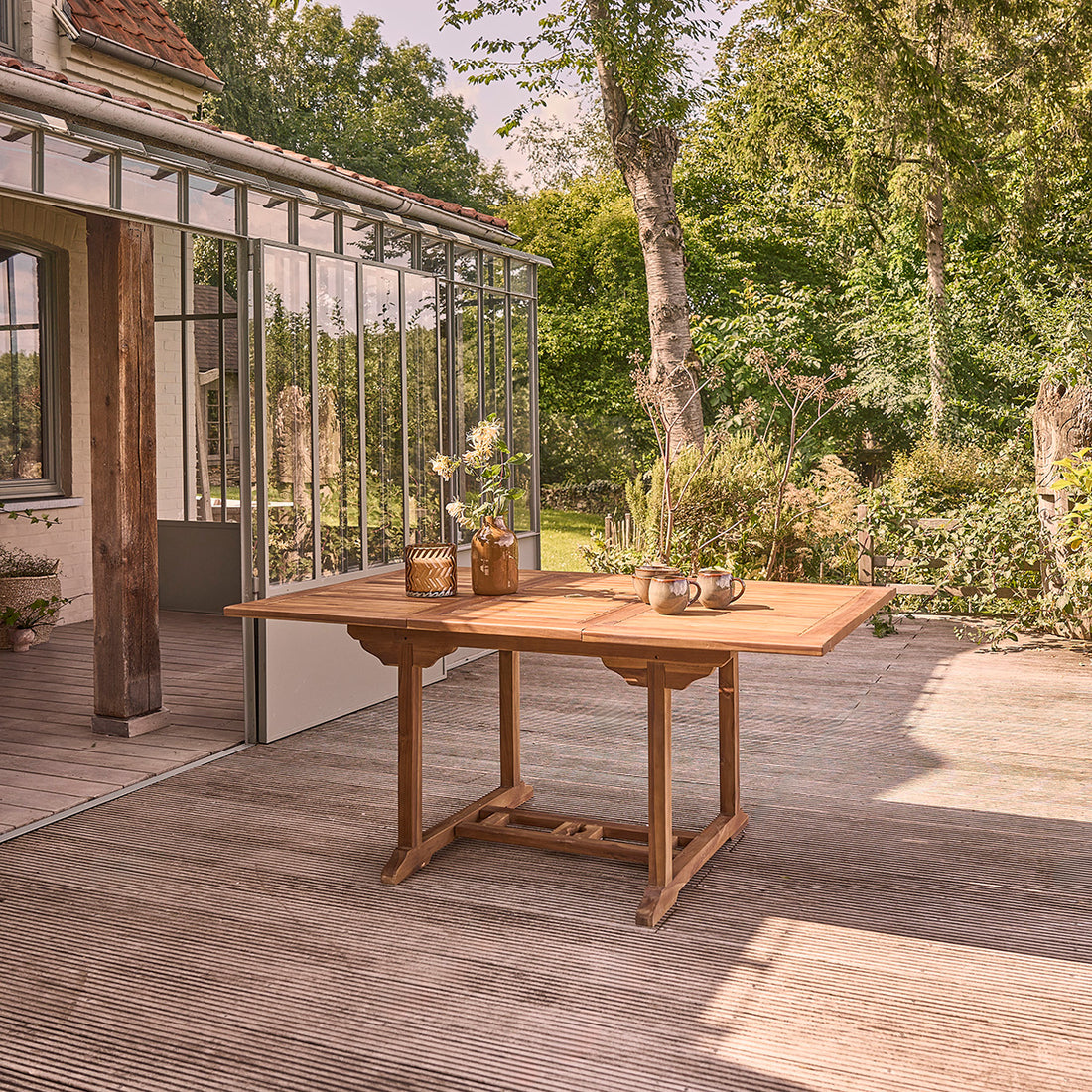 BALI - Ausziehbarer Gartentisch aus geöltem Teakholz 6/8 pers.
