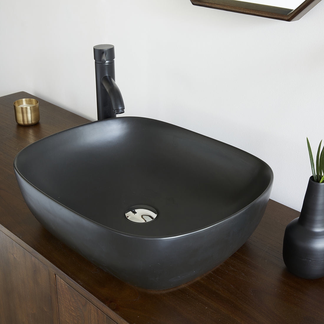 IRIS - Vasque ovale en céramique noire 49,5 cm