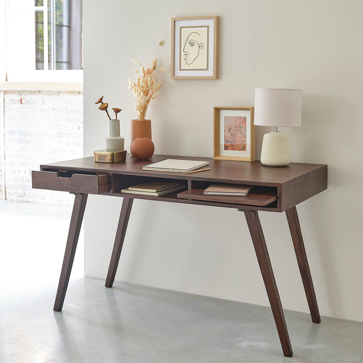 BRUNE - Scrivania in mango massello 120 cm