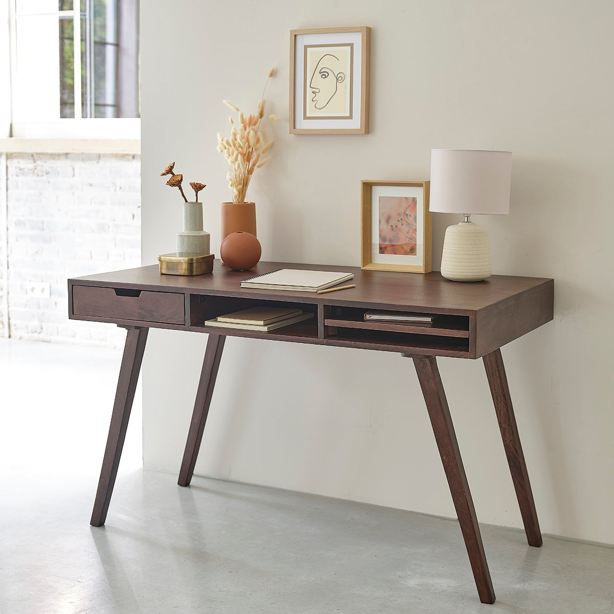 BRUNE - Scrivania in mango massello 120 cm