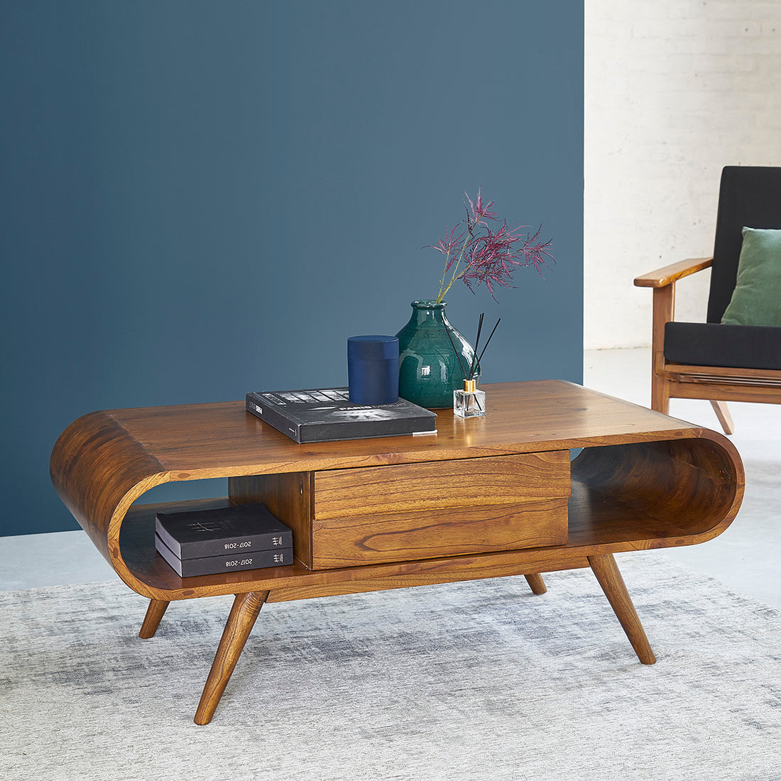 APOLLINE - Table basse en mindi massif 120 cm