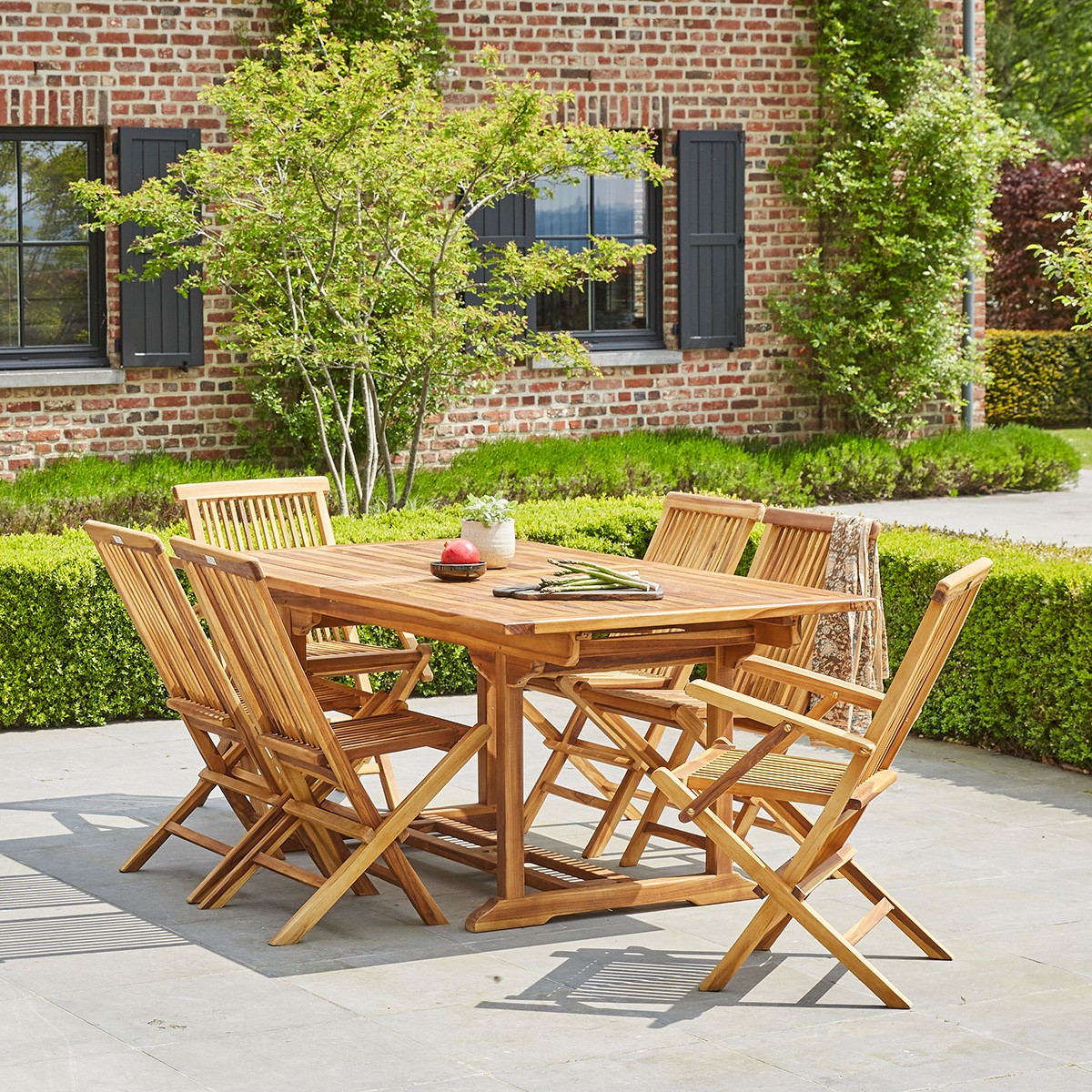 BALI - Salon de jardin en teck massif extensible 8/10 pers.