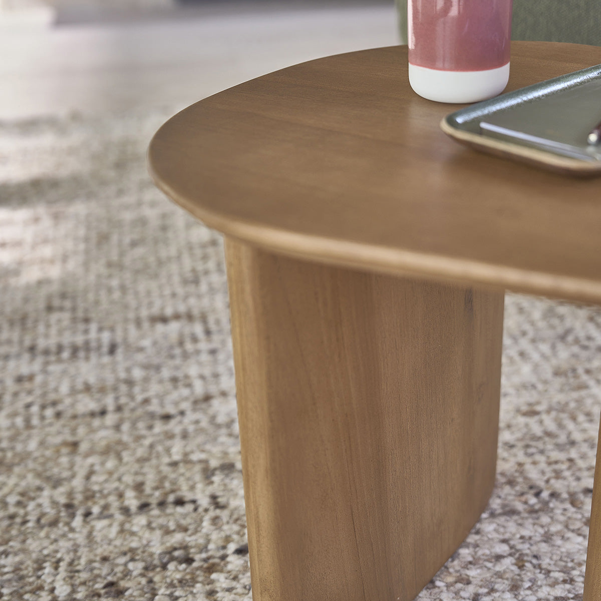 CALMA - Table d'appoint en teck massif organique