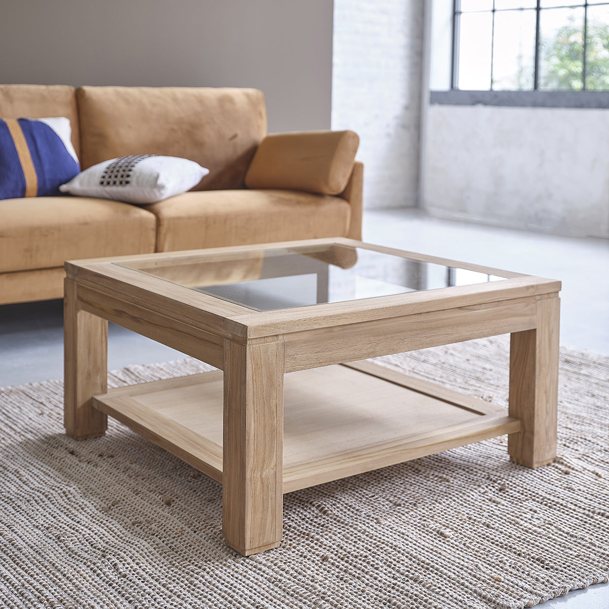 BOSTON - Tavolino in teak massello da 80 cm