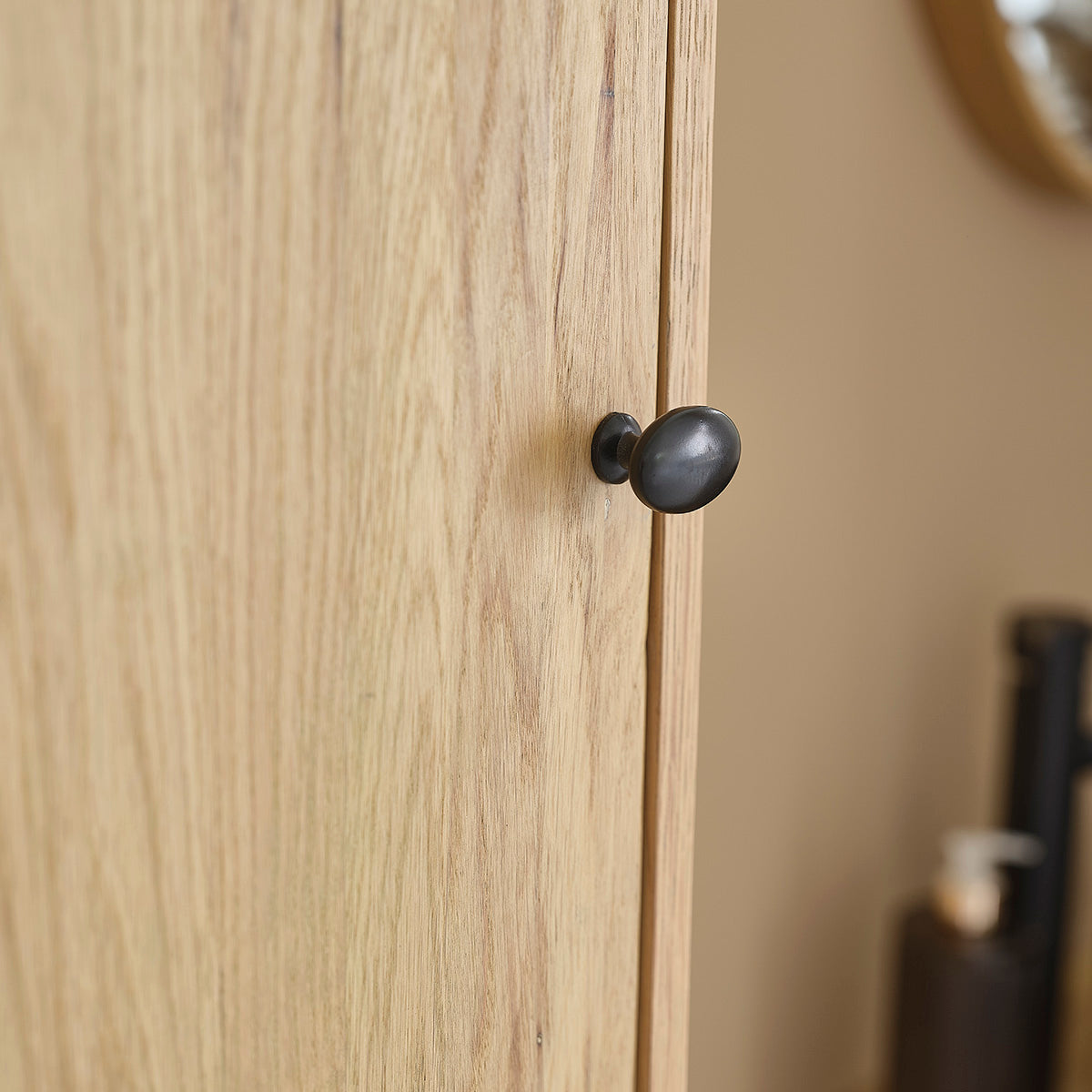 ERNEST - Badezimmer-Hochschrank aus massiver Eiche 150 cm