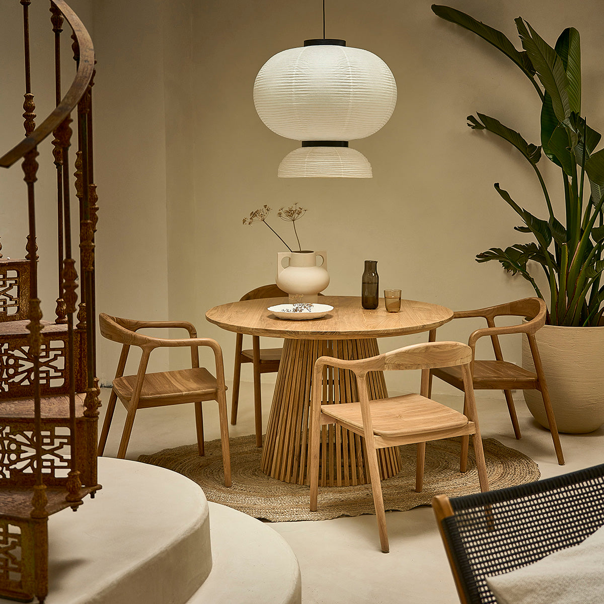 AMBRE - Stuhl aus massivem Teakholz