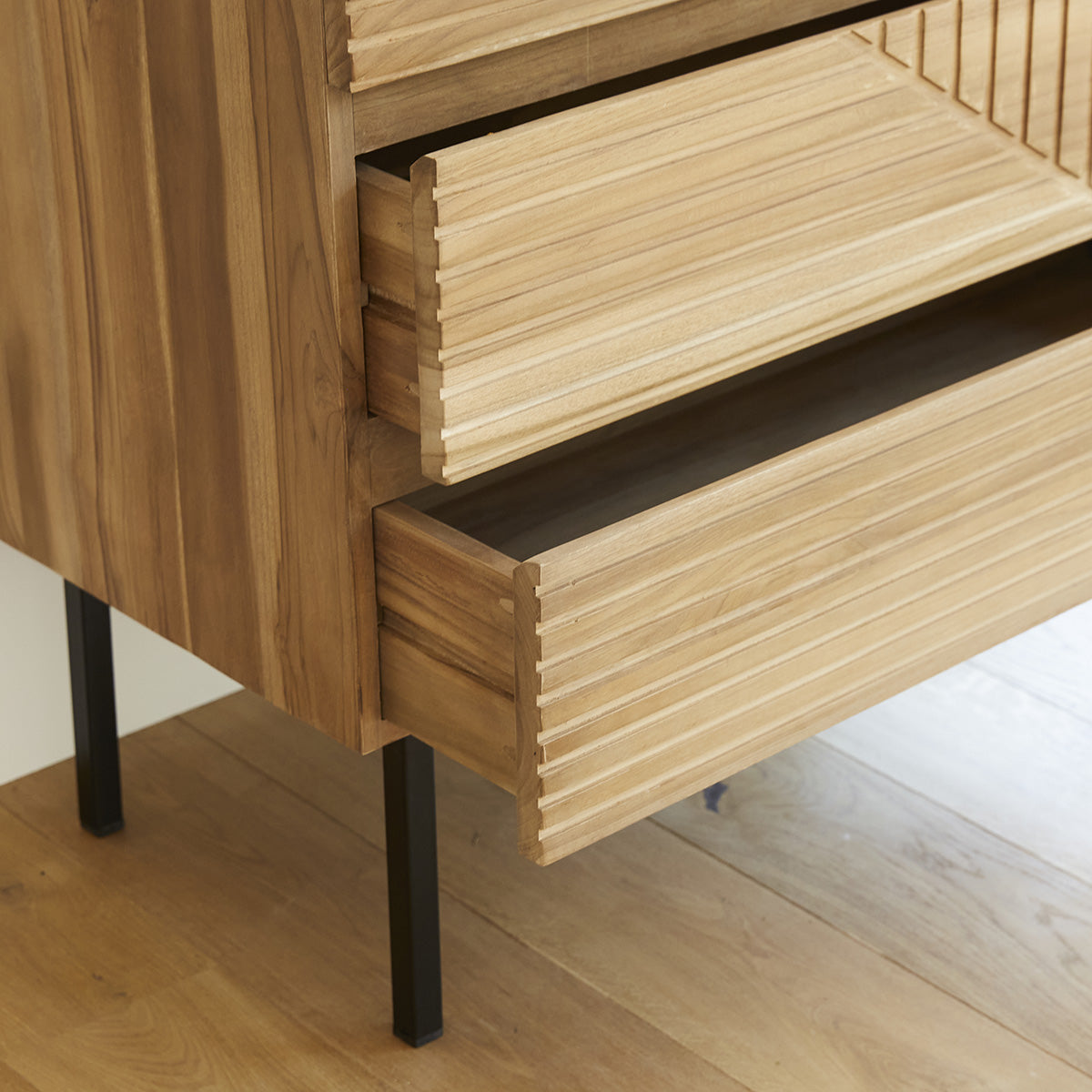 PORTLAND - Kommode aus massivem Teakholz 95 cm