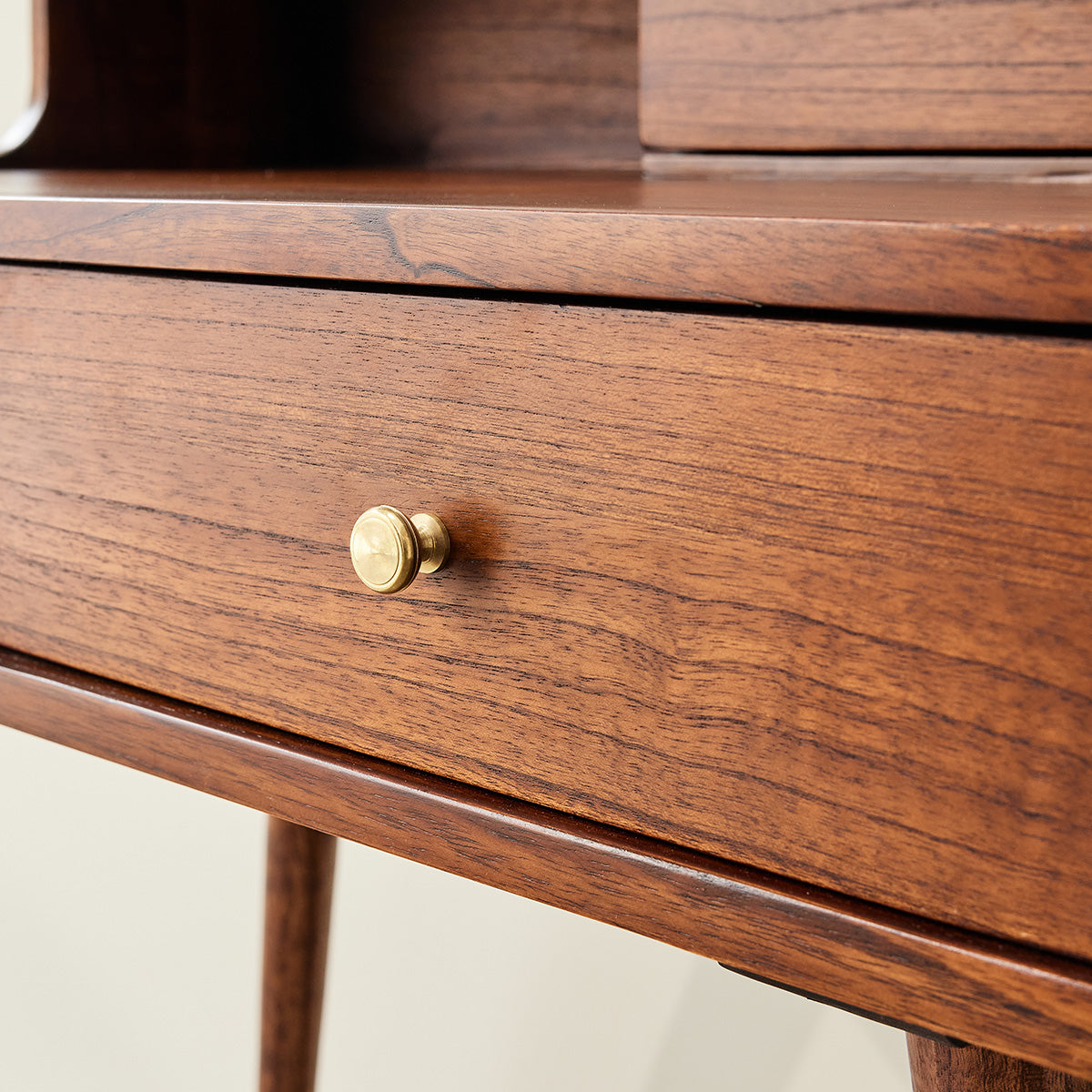 VINTAGE - Schreibtisch aus massivem Mindi in Walnuss-Finish 90 cm