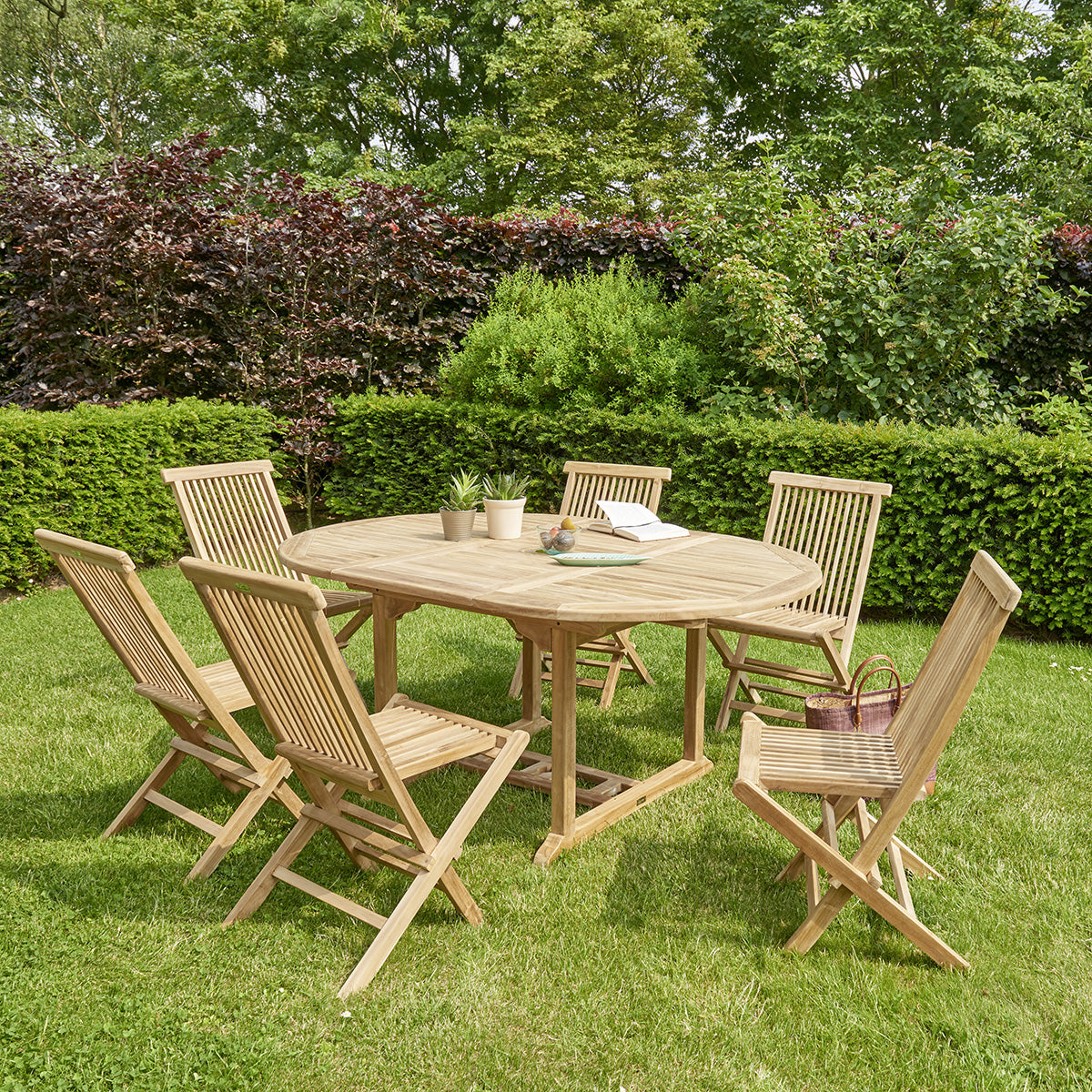 MIDLAND - Ausziehbare Gartenmöbel aus Teakholz 6/8 pers.