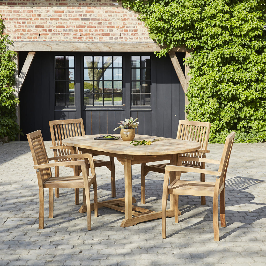 MIDLAND - Salon de jardin extensible en teck 4/6 pers.