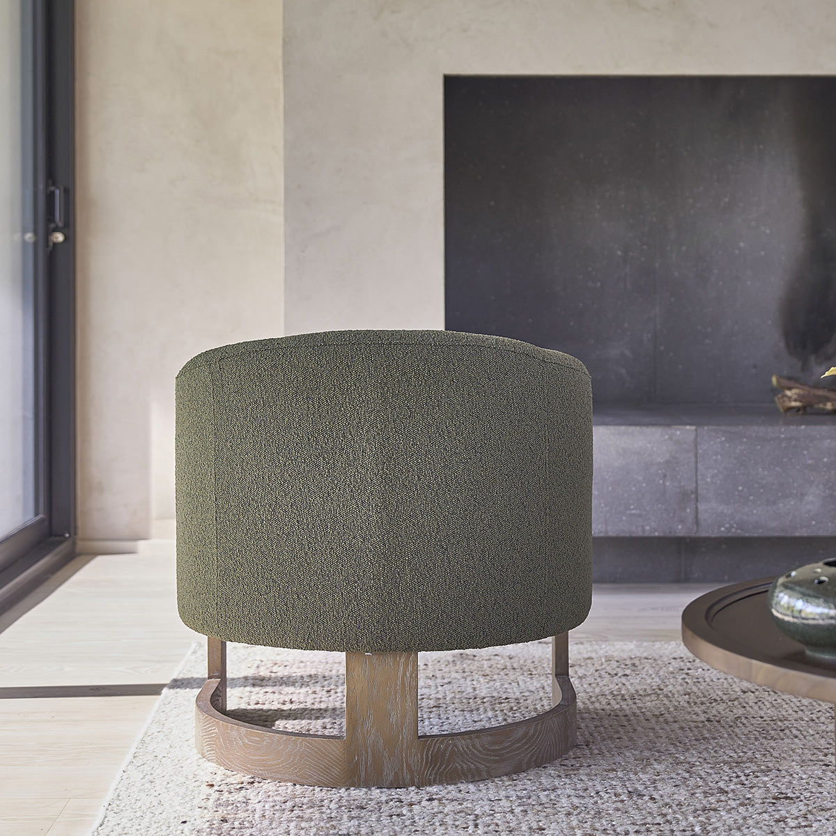 MALO - Poltrona in rovere massello e tessuto bouclé kaki