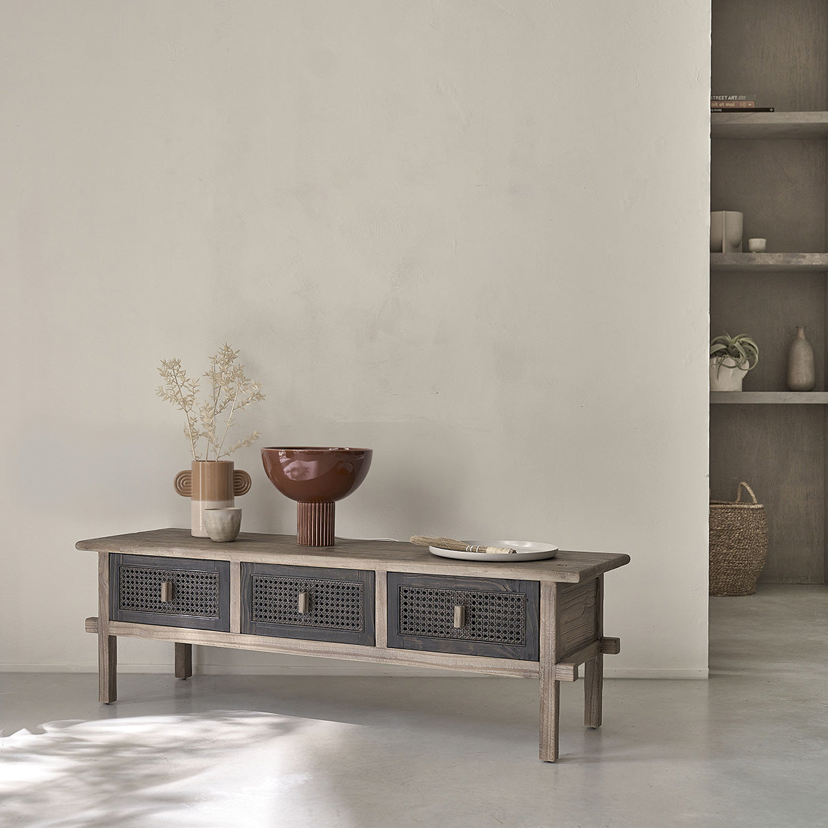 1132-meuble_tv_en_bois_recycle_massif_145_cm-03.jpg